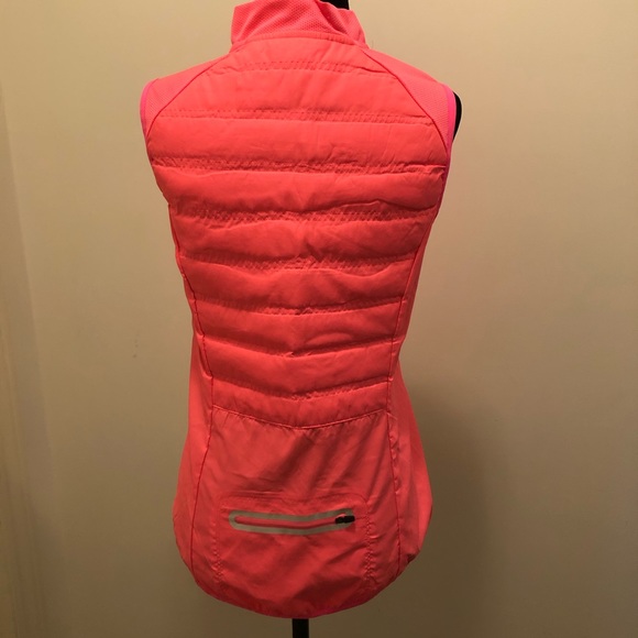 Reebok performance Pink small vest - Picture 5 of 14